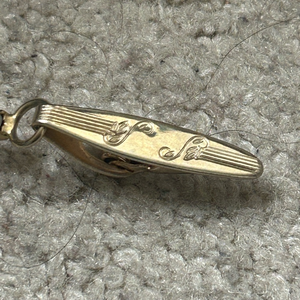 Vintage Gold Tone and Crystal Rhinestones Sweater Clip MCM - Picture 5 of 9